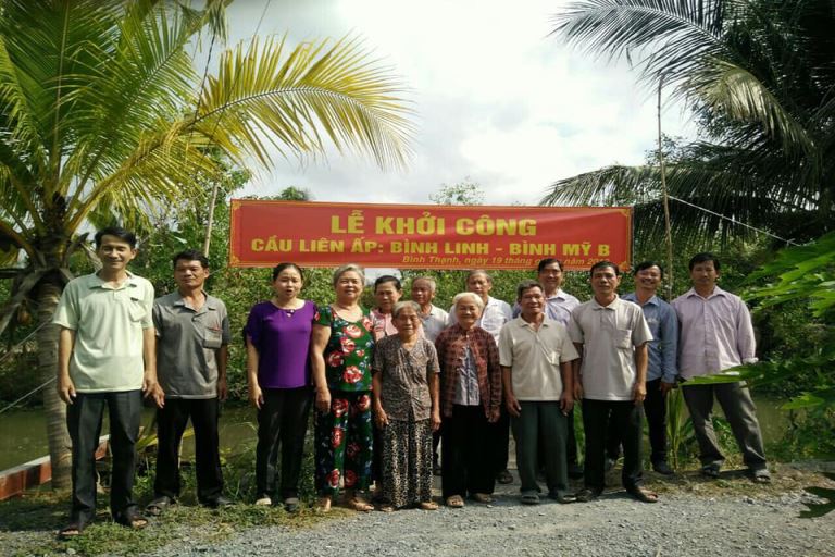 FIT sponsor for building bridges in Dong Thap province