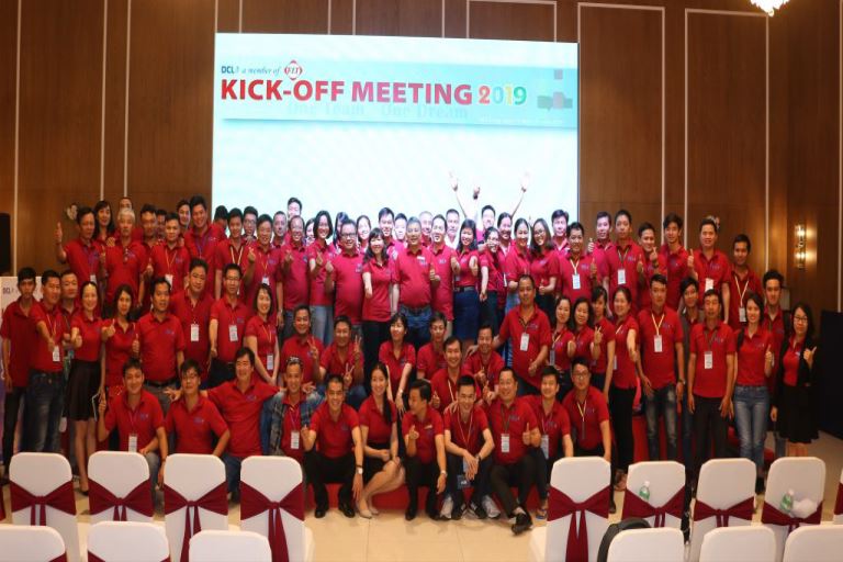 DCL Sales Kick Off: hừng hực khí thế quyết tâm tạo nên những đột phá lớn trong năm 2019